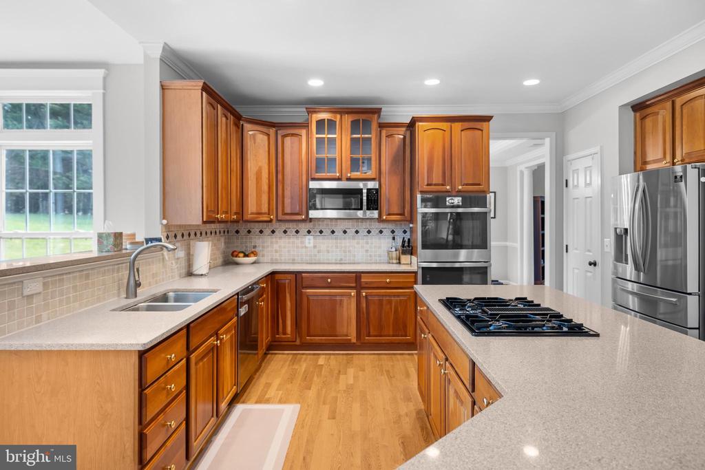 6909 TANGLEWOOD DR, WARRENTON, Virginia, 5 Bedrooms Bedrooms, ,3 BathroomsBathrooms,Residential,6909 TANGLEWOOD DR,VAFQ2021226 MLS # VAFQ2021226