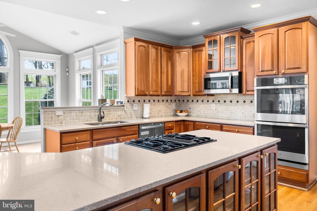 6909 TANGLEWOOD DR, WARRENTON, Virginia, 5 Bedrooms Bedrooms, ,3 BathroomsBathrooms,Residential,6909 TANGLEWOOD DR,VAFQ2021226 MLS # VAFQ2021226