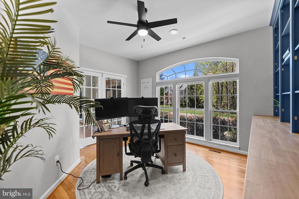 6909 TANGLEWOOD DR, WARRENTON, Virginia, 5 Bedrooms Bedrooms, ,3 BathroomsBathrooms,Residential,6909 TANGLEWOOD DR,VAFQ2021226 MLS # VAFQ2021226