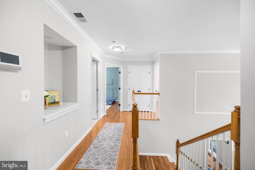 6909 TANGLEWOOD DR, WARRENTON, Virginia, 5 Bedrooms Bedrooms, ,3 BathroomsBathrooms,Residential,6909 TANGLEWOOD DR,VAFQ2021226 MLS # VAFQ2021226