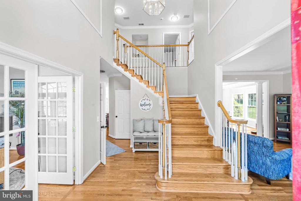 6909 TANGLEWOOD DR, WARRENTON, Virginia, 5 Bedrooms Bedrooms, ,3 BathroomsBathrooms,Residential,6909 TANGLEWOOD DR,VAFQ2021226 MLS # VAFQ2021226