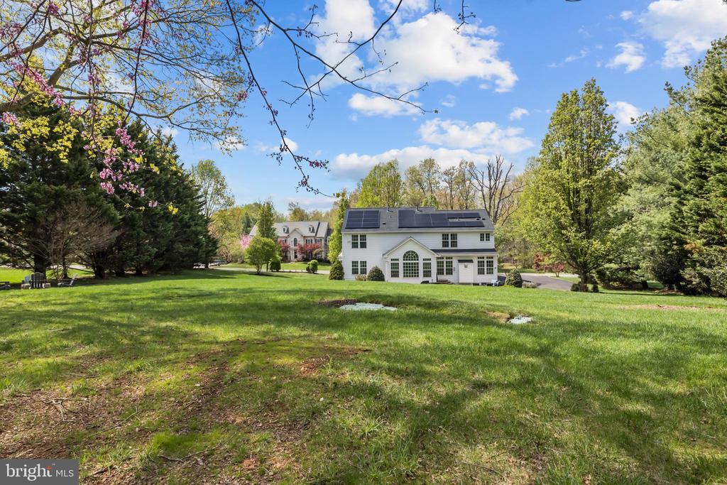 6909 TANGLEWOOD DR, WARRENTON, Virginia, 5 Bedrooms Bedrooms, ,3 BathroomsBathrooms,Residential,6909 TANGLEWOOD DR,VAFQ2021226 MLS # VAFQ2021226