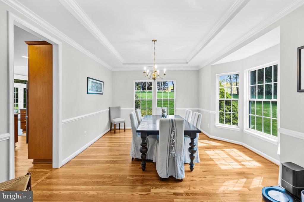 6909 TANGLEWOOD DR, WARRENTON, Virginia, 5 Bedrooms Bedrooms, ,3 BathroomsBathrooms,Residential,6909 TANGLEWOOD DR,VAFQ2021226 MLS # VAFQ2021226