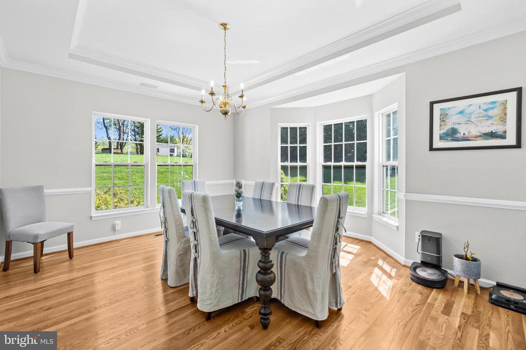 6909 TANGLEWOOD DR, WARRENTON, Virginia, 5 Bedrooms Bedrooms, ,3 BathroomsBathrooms,Residential,6909 TANGLEWOOD DR,VAFQ2021226 MLS # VAFQ2021226