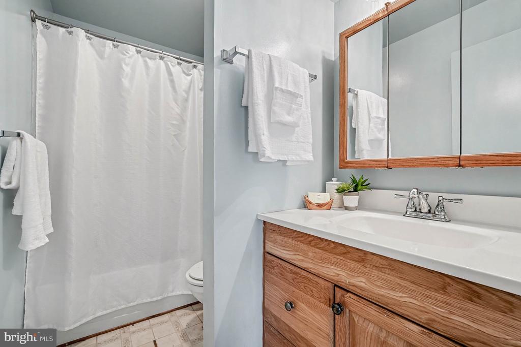 3440 VAN BUREN RD, BURR HILL, Virginia 22433, 3 Bedrooms Bedrooms, ,2 BathroomsBathrooms,Residential,3440 VAN BUREN RD,VAOR2013806 MLS # VAOR2013806