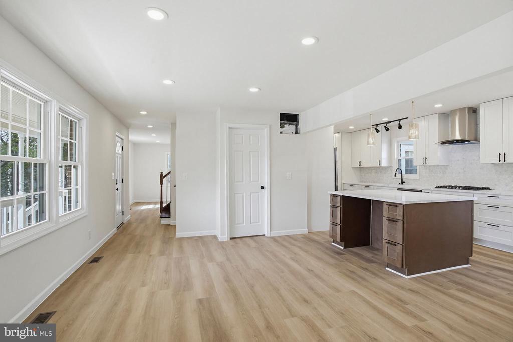 4205 AMELIA DR, FREDERICKSBURG, Virginia 22408, 5 Bedrooms Bedrooms, ,3 BathroomsBathrooms,Residential,4205 AMELIA DR,VASP2040740 MLS # VASP2040740