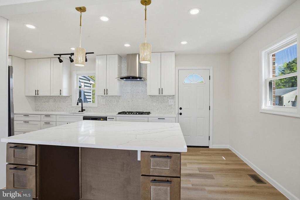 4205 AMELIA DR, FREDERICKSBURG, Virginia 22408, 5 Bedrooms Bedrooms, ,3 BathroomsBathrooms,Residential,4205 AMELIA DR,VASP2040740 MLS # VASP2040740