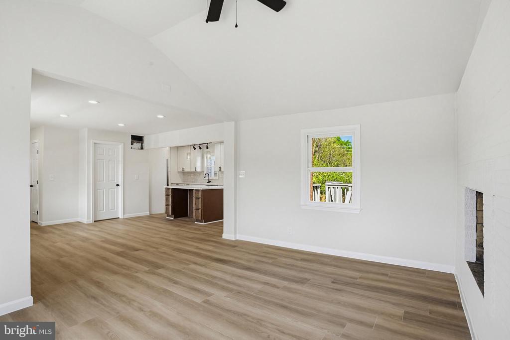 4205 AMELIA DR, FREDERICKSBURG, Virginia 22408, 5 Bedrooms Bedrooms, ,3 BathroomsBathrooms,Residential,4205 AMELIA DR,VASP2040740 MLS # VASP2040740