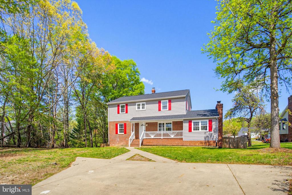 4205 AMELIA DR, FREDERICKSBURG, Virginia 22408, 5 Bedrooms Bedrooms, ,3 BathroomsBathrooms,Residential,4205 AMELIA DR,VASP2040740 MLS # VASP2040740