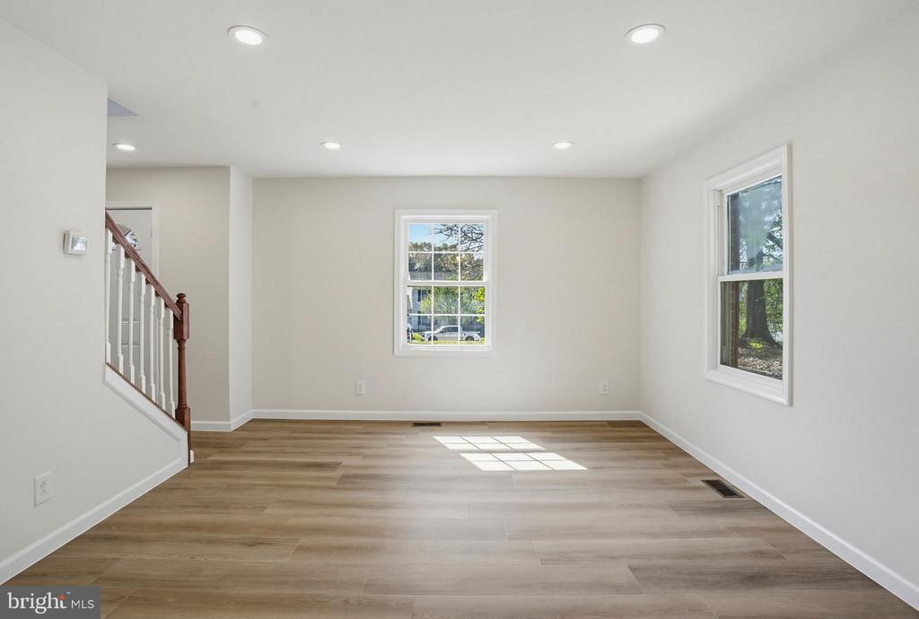 4205 AMELIA DR, FREDERICKSBURG, Virginia 22408, 5 Bedrooms Bedrooms, ,3 BathroomsBathrooms,Residential,4205 AMELIA DR,VASP2040740 MLS # VASP2040740