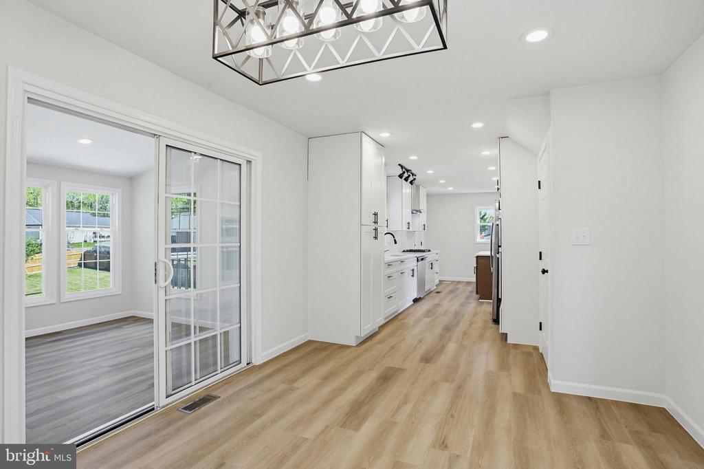 4205 AMELIA DR, FREDERICKSBURG, Virginia 22408, 5 Bedrooms Bedrooms, ,3 BathroomsBathrooms,Residential,4205 AMELIA DR,VASP2040740 MLS # VASP2040740