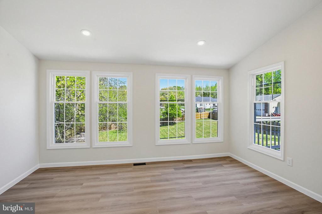 4205 AMELIA DR, FREDERICKSBURG, Virginia 22408, 5 Bedrooms Bedrooms, ,3 BathroomsBathrooms,Residential,4205 AMELIA DR,VASP2040740 MLS # VASP2040740