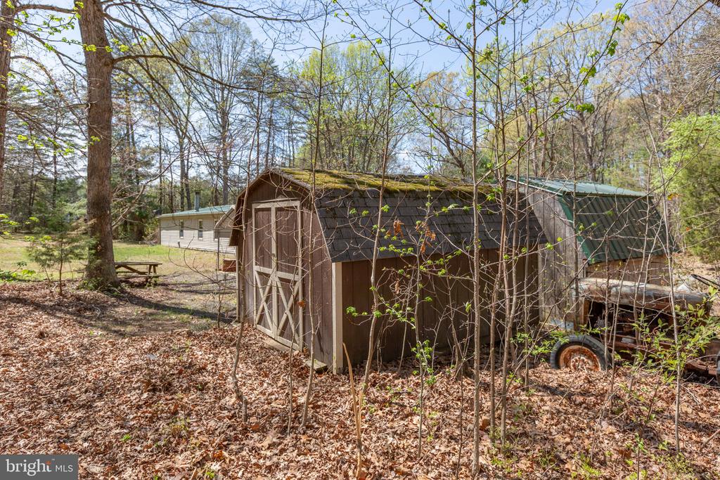 13749 POST OAK RD, SPOTSYLVANIA, Virginia 22551, 2 Bedrooms Bedrooms, ,1 BathroomBathrooms,Residential,13749 POST OAK RD,VASP2040758 MLS # VASP2040758