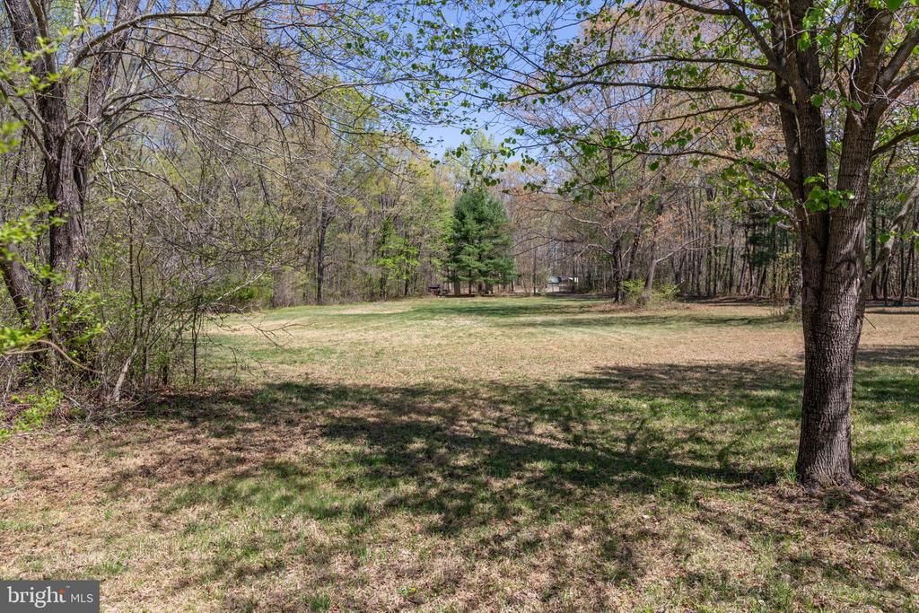 13749 POST OAK RD, SPOTSYLVANIA, Virginia 22551, 2 Bedrooms Bedrooms, ,1 BathroomBathrooms,Residential,13749 POST OAK RD,VASP2040758 MLS # VASP2040758