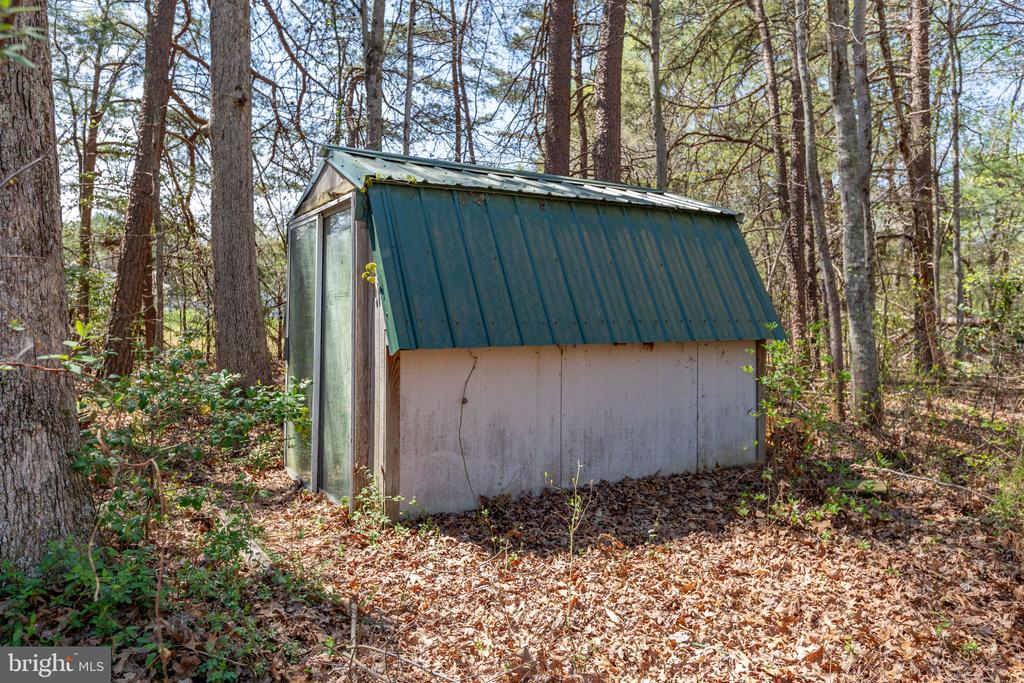 13749 POST OAK RD, SPOTSYLVANIA, Virginia 22551, 2 Bedrooms Bedrooms, ,1 BathroomBathrooms,Residential,13749 POST OAK RD,VASP2040758 MLS # VASP2040758