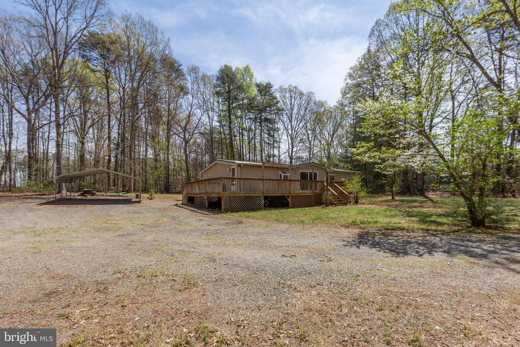 13749 POST OAK RD, SPOTSYLVANIA, Virginia 22551, 2 Bedrooms Bedrooms, ,1 BathroomBathrooms,Residential,13749 POST OAK RD,VASP2040758 MLS # VASP2040758
