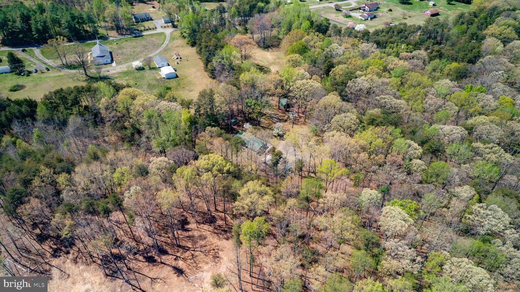 13749 POST OAK RD, SPOTSYLVANIA, Virginia 22551, 2 Bedrooms Bedrooms, ,1 BathroomBathrooms,Residential,13749 POST OAK RD,VASP2040758 MLS # VASP2040758