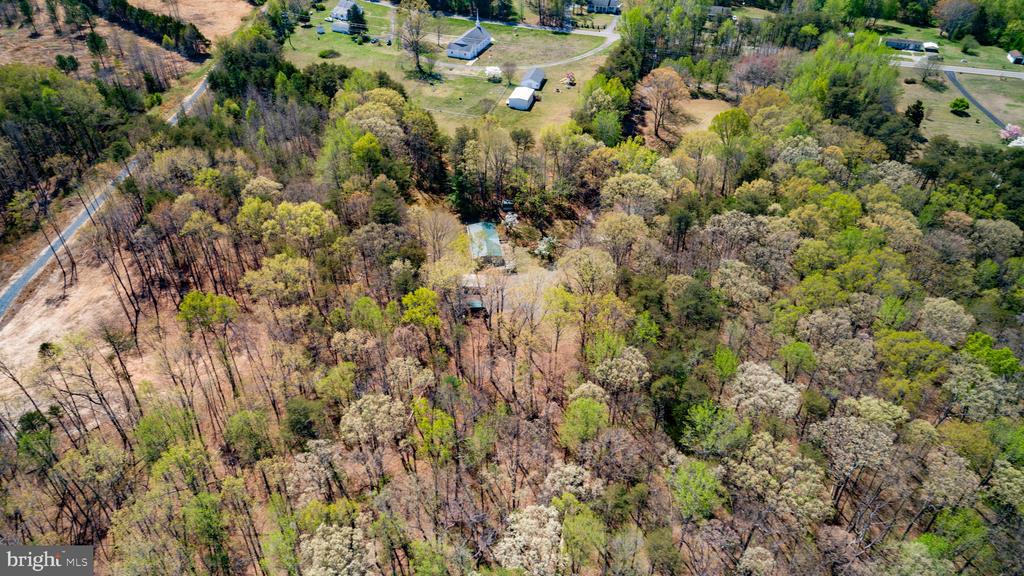 13749 POST OAK RD, SPOTSYLVANIA, Virginia 22551, 2 Bedrooms Bedrooms, ,1 BathroomBathrooms,Residential,13749 POST OAK RD,VASP2040758 MLS # VASP2040758