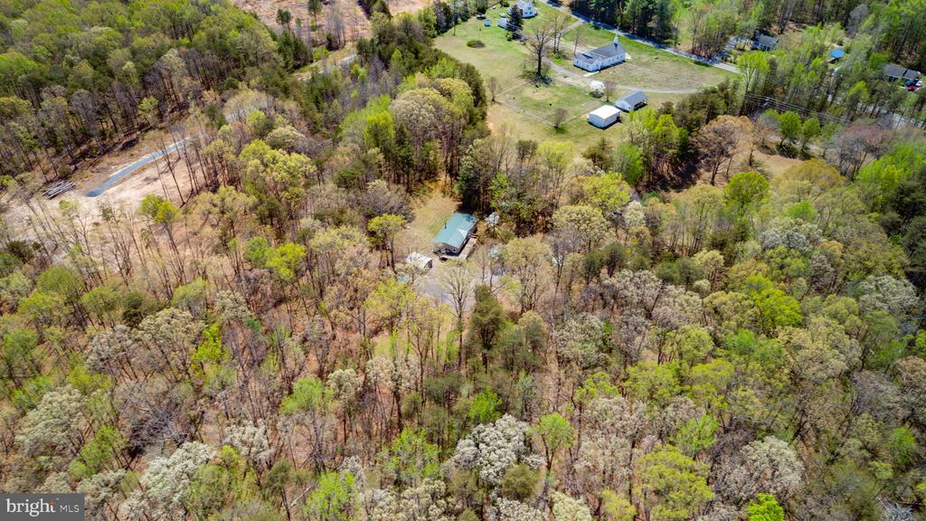 13749 POST OAK RD, SPOTSYLVANIA, Virginia 22551, 2 Bedrooms Bedrooms, ,1 BathroomBathrooms,Residential,13749 POST OAK RD,VASP2040758 MLS # VASP2040758