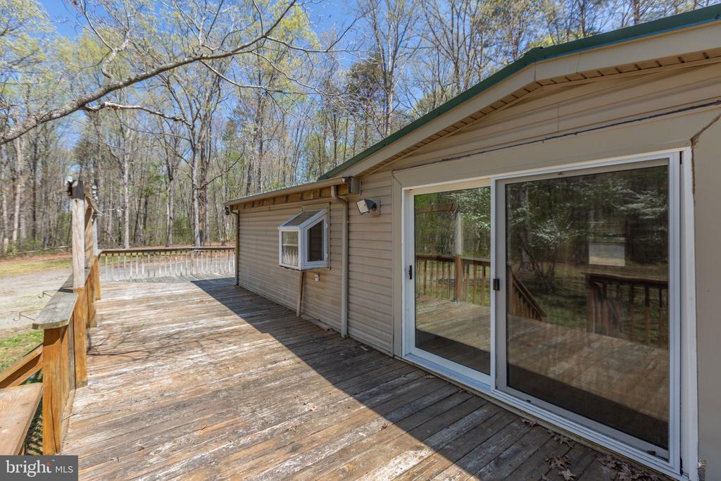 13749 POST OAK RD, SPOTSYLVANIA, Virginia 22551, 2 Bedrooms Bedrooms, ,1 BathroomBathrooms,Residential,13749 POST OAK RD,VASP2040758 MLS # VASP2040758