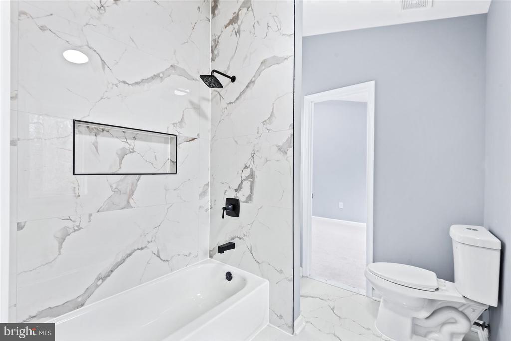 7621 RIVER RD, FREDERICKSBURG, Virginia 22407, 4 Bedrooms Bedrooms, ,3 BathroomsBathrooms,Residential,7621 RIVER RD,VASP2040782 MLS # VASP2040782