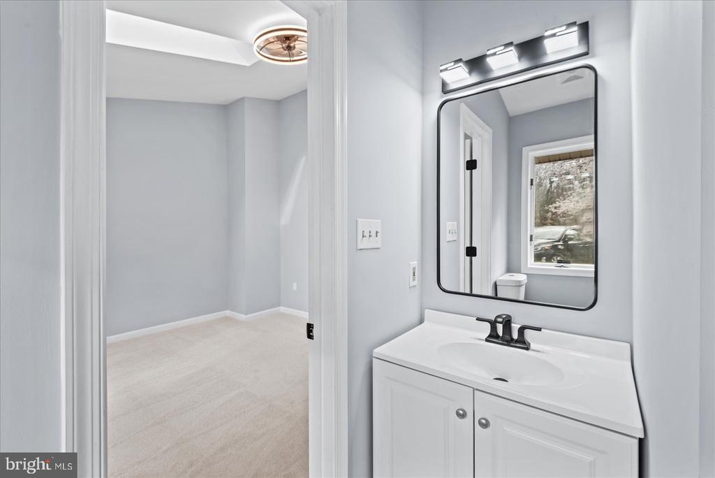 7621 RIVER RD, FREDERICKSBURG, Virginia 22407, 4 Bedrooms Bedrooms, ,3 BathroomsBathrooms,Residential,7621 RIVER RD,VASP2040782 MLS # VASP2040782