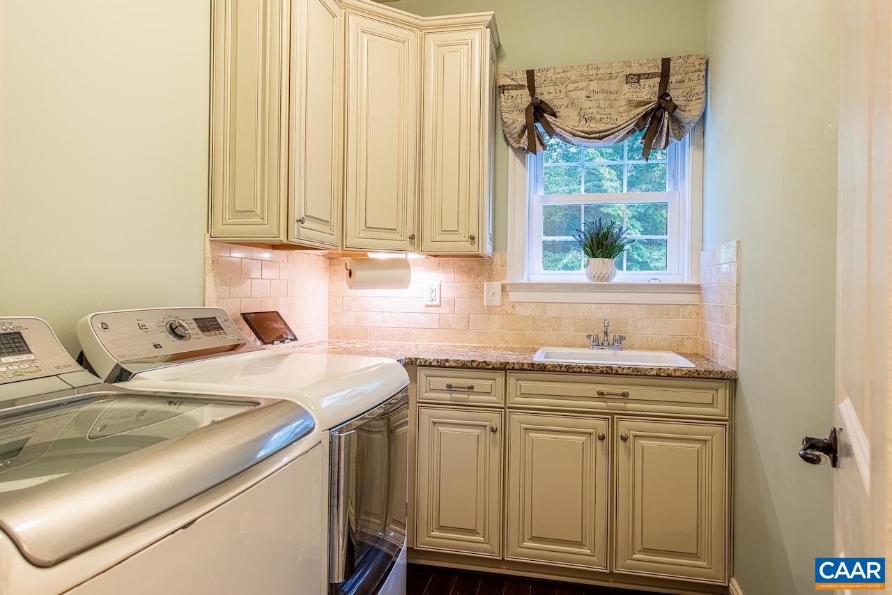 2084 PIPER WAY, KESWICK, Virginia 22947, 5 Bedrooms Bedrooms, ,4 BathroomsBathrooms,Residential,2084 PIPER WAY,675067 MLS # 675067 2084 PIPER WAY, KESWICK, Virginia 22947, 5 Bedrooms Bedrooms, ,4 BathroomsBathrooms,Residential,2084 PIPER WAY,675067 MLS # 675067