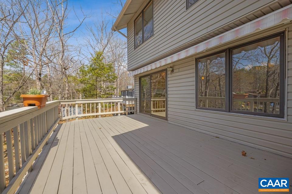 27 ASHLAWN BLVD, PALMYRA, Virginia 22963, 5 Bedrooms Bedrooms, ,3 BathroomsBathrooms,Residential,27 ASHLAWN BLVD,675287 MLS # 675287