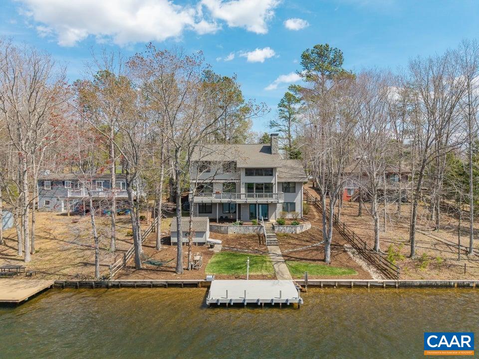 27 ASHLAWN BLVD, PALMYRA, Virginia 22963, 5 Bedrooms Bedrooms, ,3 BathroomsBathrooms,Residential,27 ASHLAWN BLVD,675287 MLS # 675287