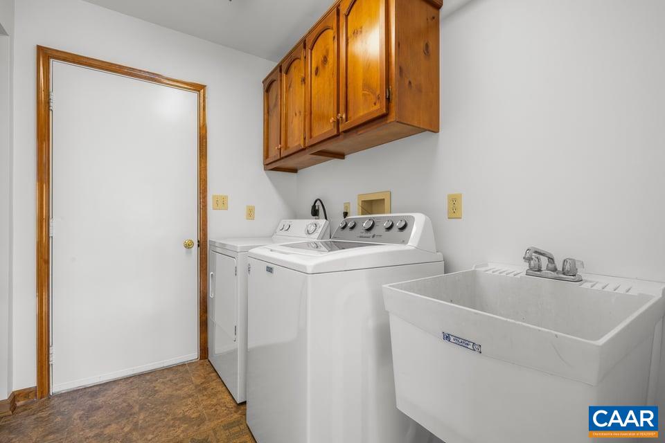 27 ASHLAWN BLVD, PALMYRA, Virginia 22963, 5 Bedrooms Bedrooms, ,3 BathroomsBathrooms,Residential,27 ASHLAWN BLVD,675287 MLS # 675287