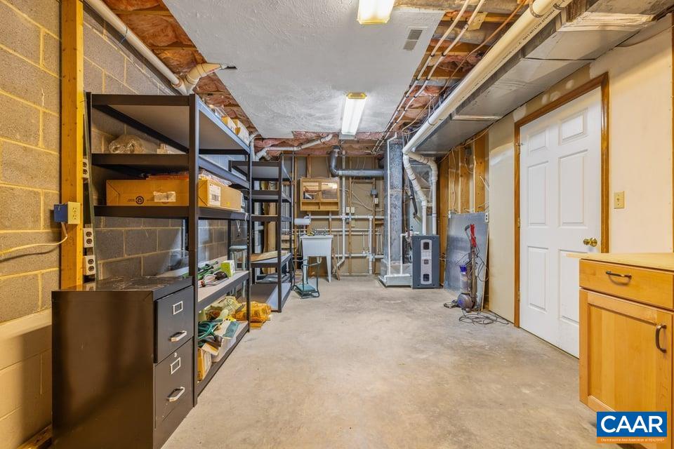 27 ASHLAWN BLVD, PALMYRA, Virginia 22963, 5 Bedrooms Bedrooms, ,3 BathroomsBathrooms,Residential,27 ASHLAWN BLVD,675287 MLS # 675287