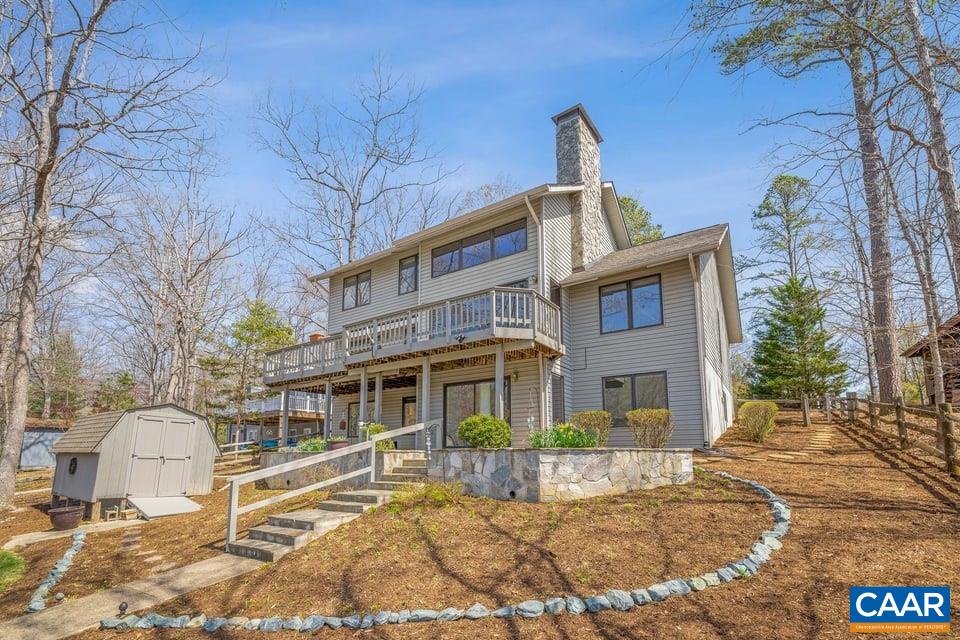 27 ASHLAWN BLVD, PALMYRA, Virginia 22963, 5 Bedrooms Bedrooms, ,3 BathroomsBathrooms,Residential,27 ASHLAWN BLVD,675287 MLS # 675287