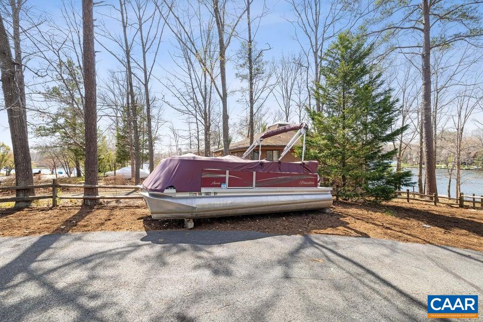 27 ASHLAWN BLVD, PALMYRA, Virginia 22963, 5 Bedrooms Bedrooms, ,3 BathroomsBathrooms,Residential,27 ASHLAWN BLVD,675287 MLS # 675287