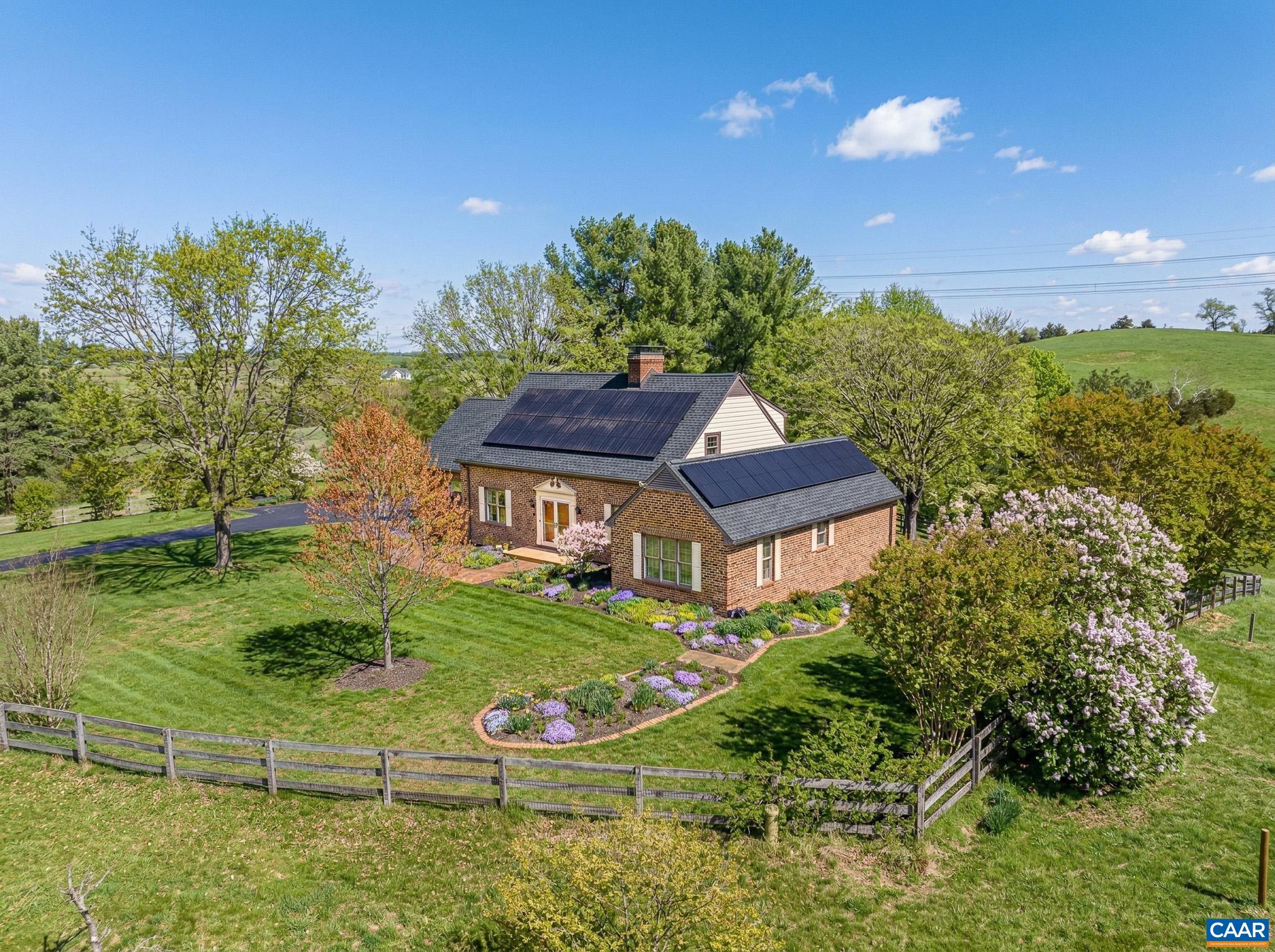 1732 HERMITAGE RD, WAYNESBORO, Virginia 22980, 4 Bedrooms Bedrooms, ,3 BathroomsBathrooms,Residential,Serene Meadows,1732 HERMITAGE RD,675316 MLS # 675316