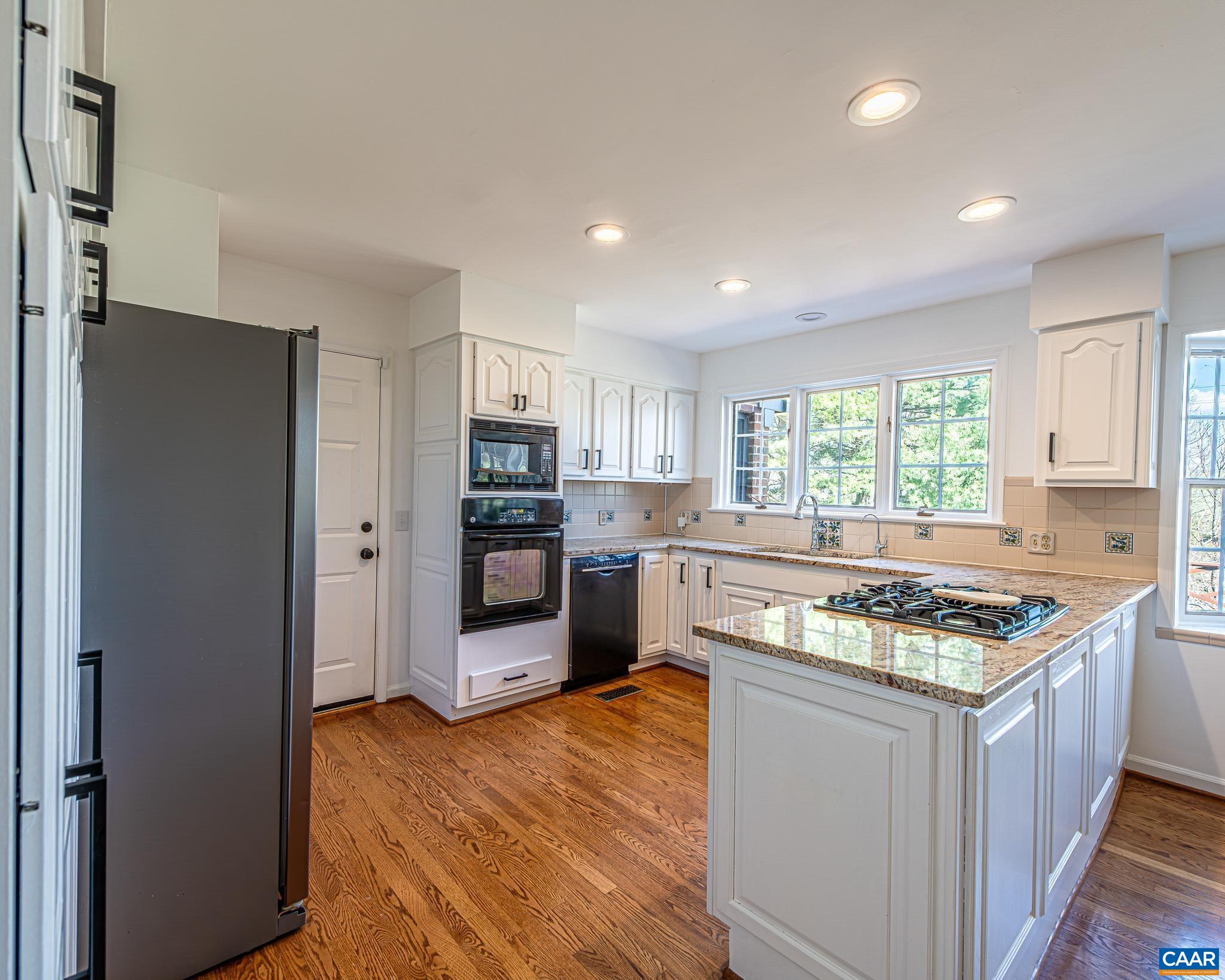 1732 HERMITAGE RD, WAYNESBORO, Virginia 22980, 4 Bedrooms Bedrooms, ,3 BathroomsBathrooms,Residential,Serene Meadows,1732 HERMITAGE RD,675316 MLS # 675316