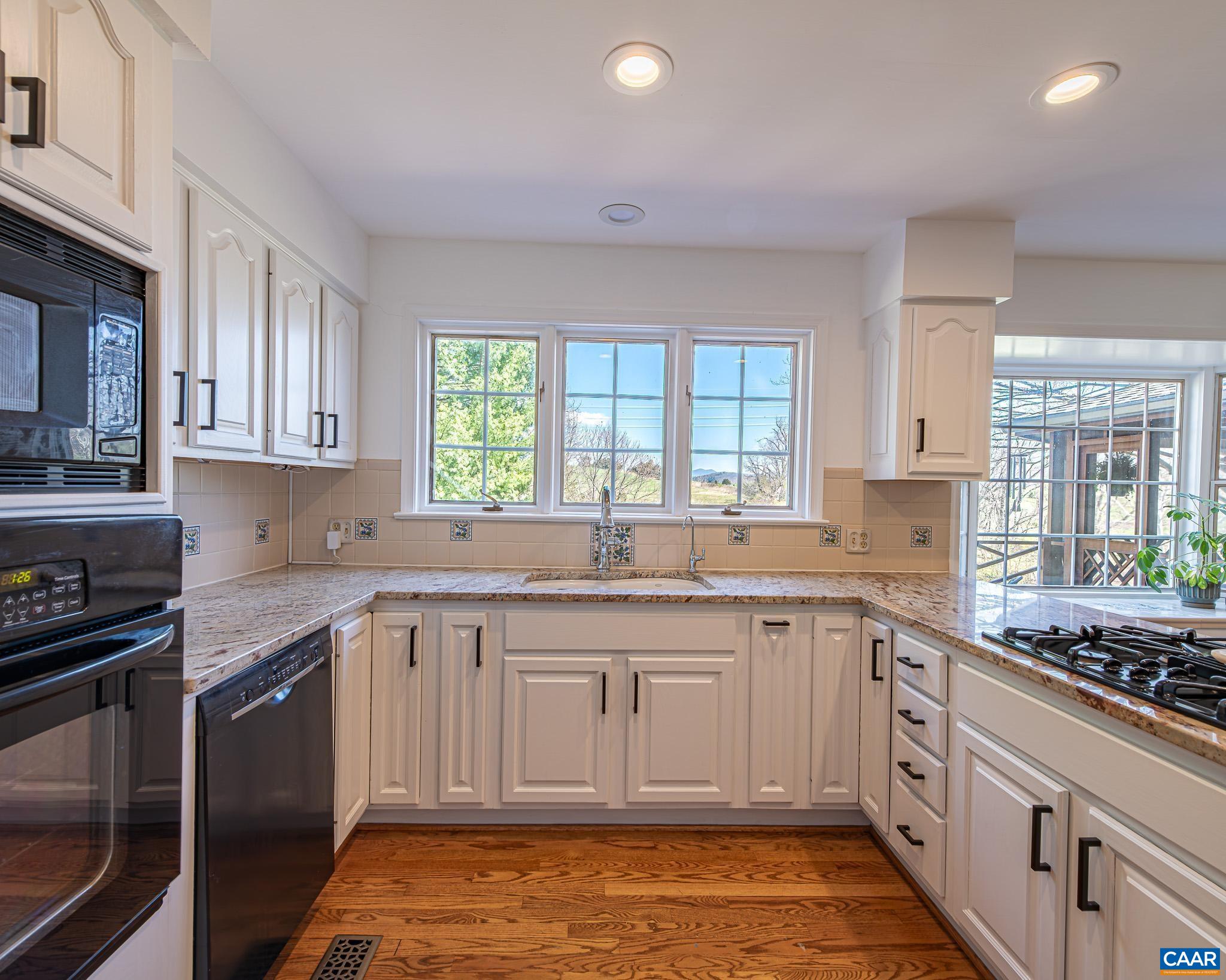 1732 HERMITAGE RD, WAYNESBORO, Virginia 22980, 4 Bedrooms Bedrooms, ,3 BathroomsBathrooms,Residential,Serene Meadows,1732 HERMITAGE RD,675316 MLS # 675316