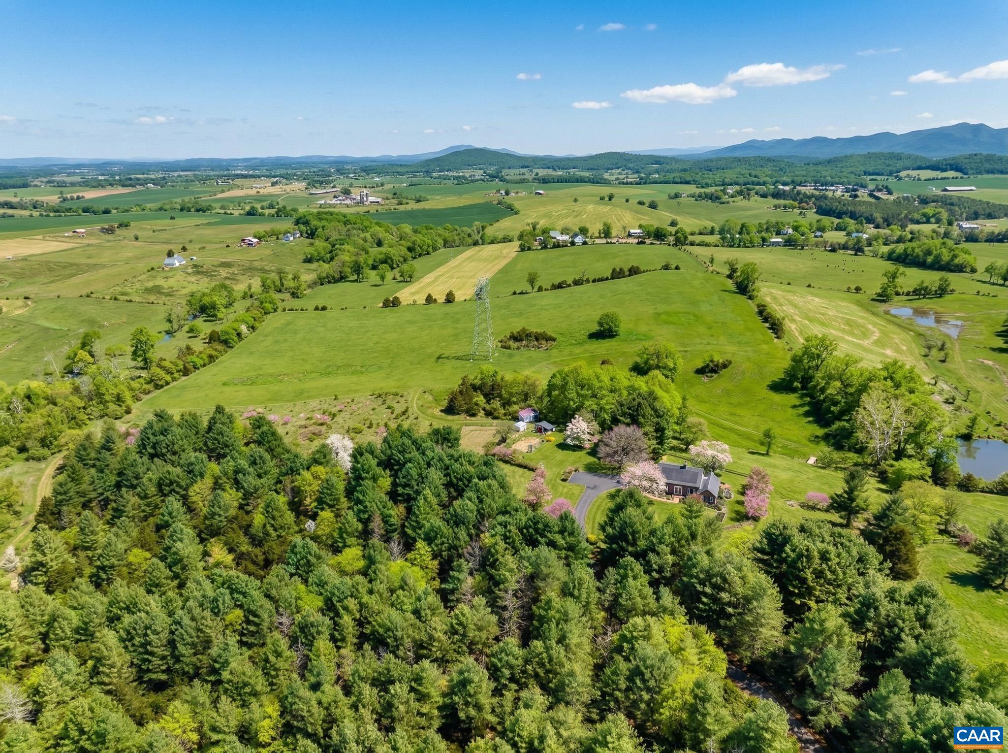 1732 HERMITAGE RD, WAYNESBORO, Virginia 22980, 4 Bedrooms Bedrooms, ,3 BathroomsBathrooms,Residential,Serene Meadows,1732 HERMITAGE RD,675316 MLS # 675316