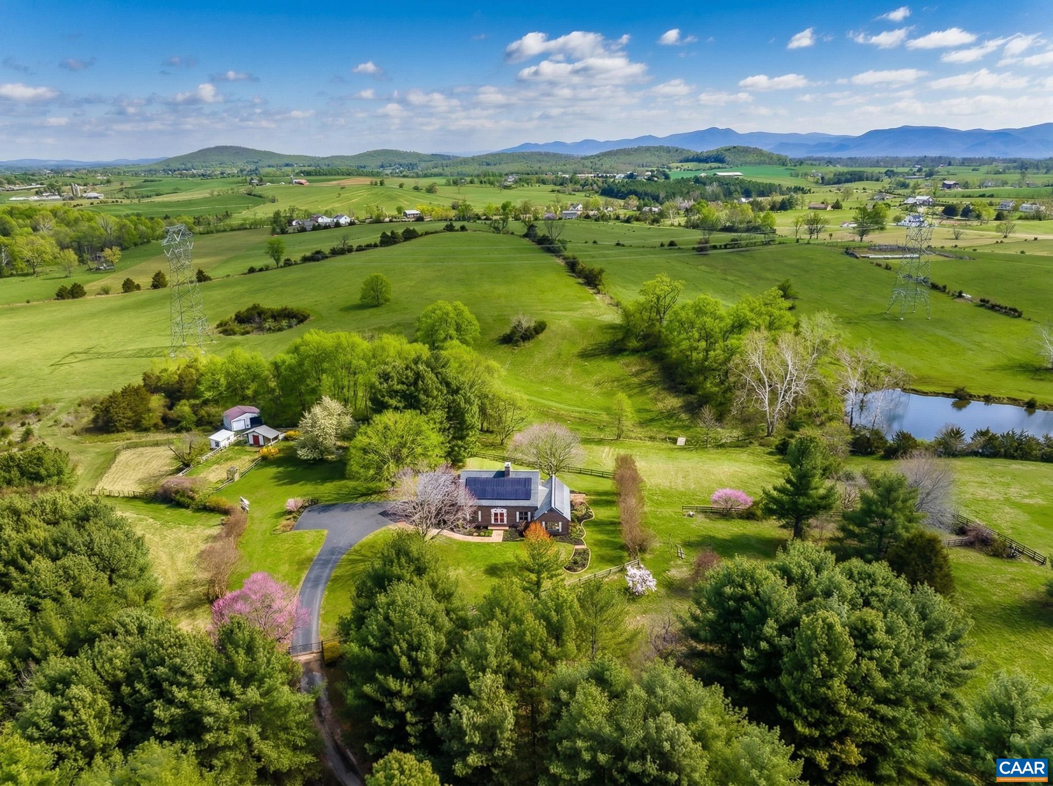 1732 HERMITAGE RD, WAYNESBORO, Virginia 22980, 4 Bedrooms Bedrooms, ,3 BathroomsBathrooms,Residential,Serene Meadows,1732 HERMITAGE RD,675316 MLS # 675316