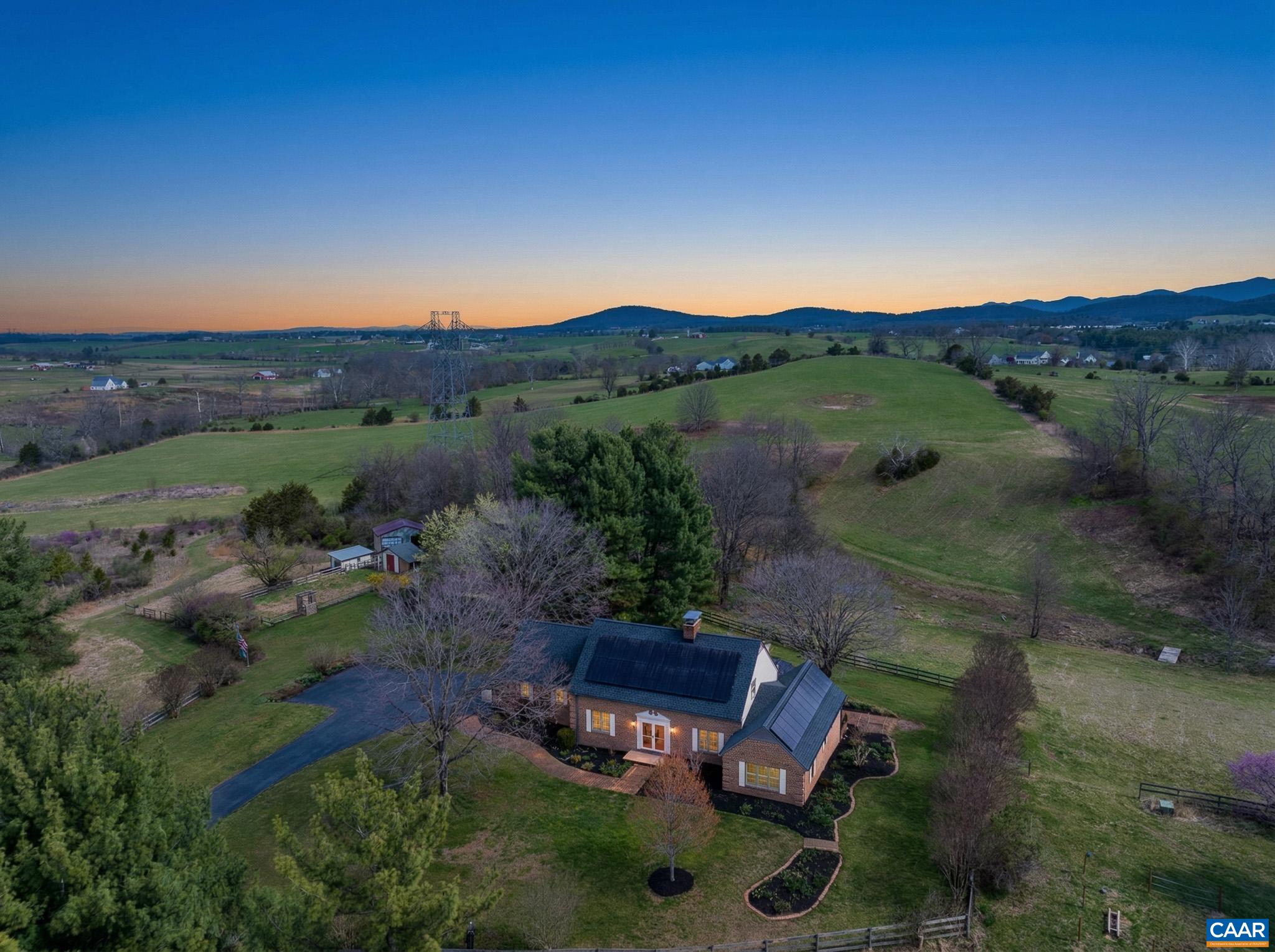 1732 HERMITAGE RD, WAYNESBORO, Virginia 22980, 4 Bedrooms Bedrooms, ,3 BathroomsBathrooms,Residential,Serene Meadows,1732 HERMITAGE RD,675316 MLS # 675316