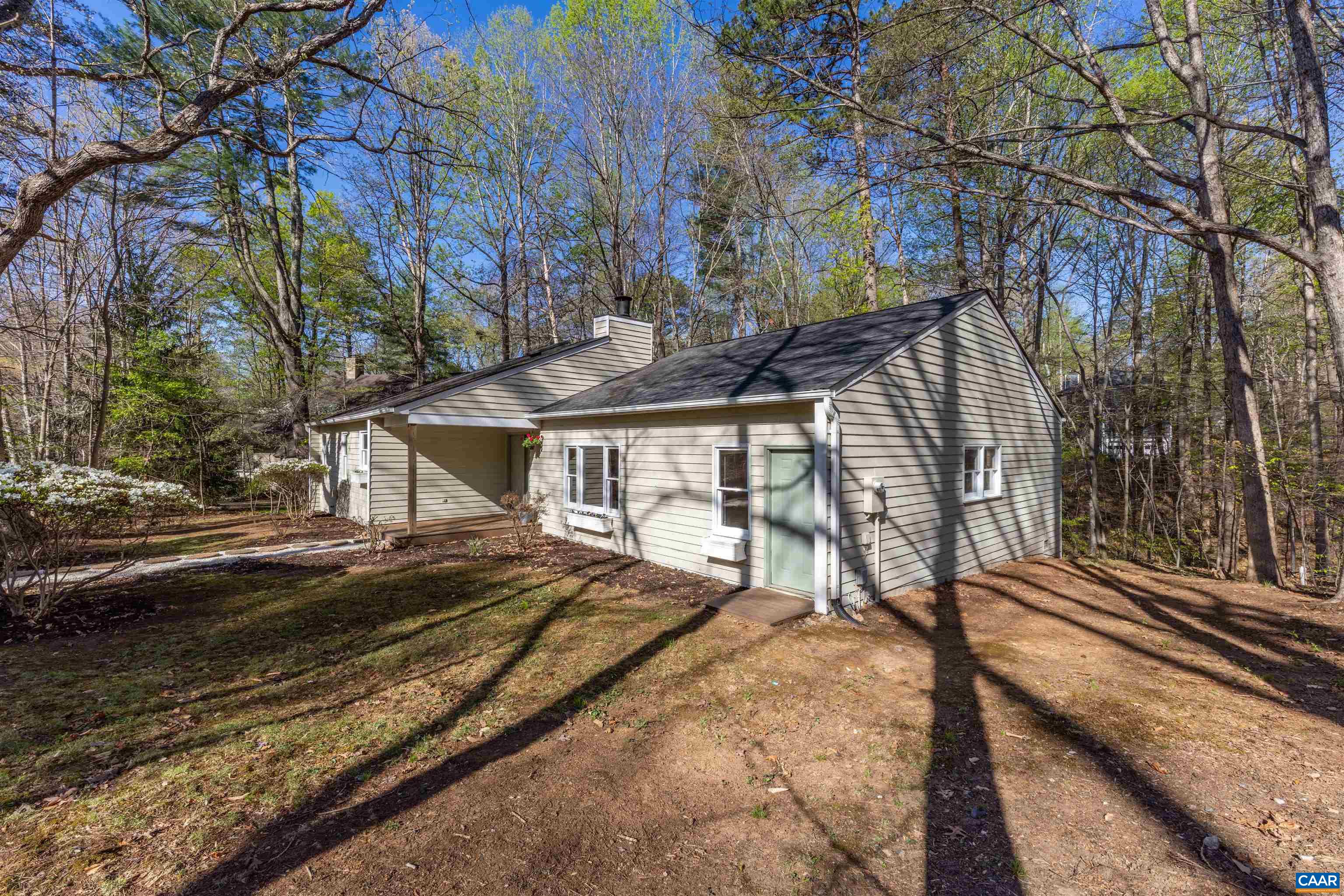 640 BIG OAK RD, CHARLOTTESVILLE, Virginia 22903, 3 Bedrooms Bedrooms, ,2 BathroomsBathrooms,Residential,640 BIG OAK RD,675326 MLS # 675326