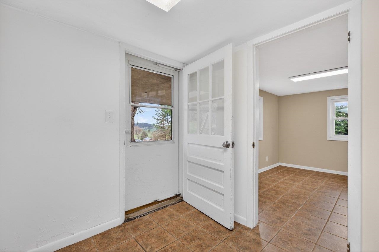 3259 ZION CHURCH RD, BROADWAY, Virginia 22815, 3 Bedrooms Bedrooms, ,2 BathroomsBathrooms,Residential,3259 ZION CHURCH RD,675357 MLS # 675357 3259 ZION CHURCH RD, BROADWAY, Virginia 22815, 3 Bedrooms Bedrooms, ,2 BathroomsBathrooms,Residential,3259 ZION CHURCH RD,675357 MLS # 675357