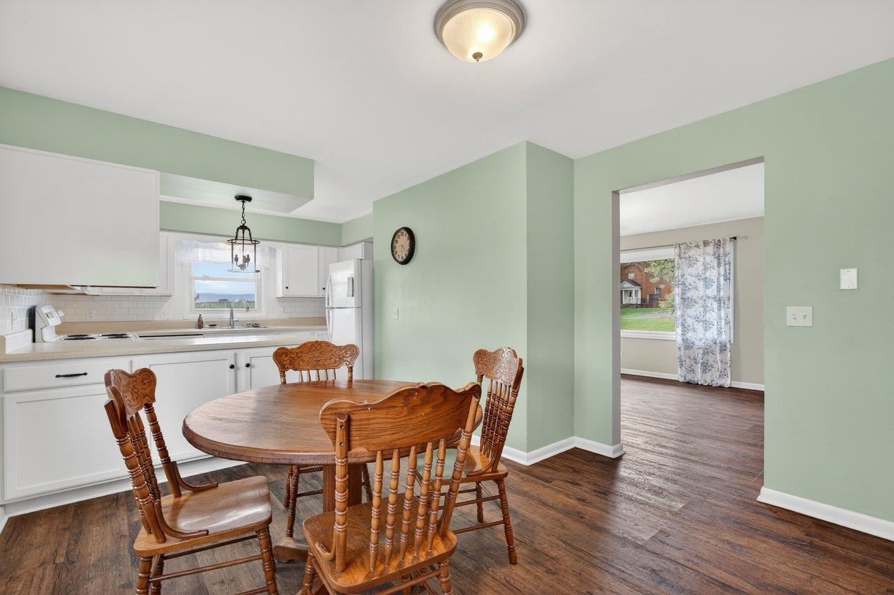 3259 ZION CHURCH RD, BROADWAY, Virginia 22815, 3 Bedrooms Bedrooms, ,2 BathroomsBathrooms,Residential,3259 ZION CHURCH RD,675357 MLS # 675357 3259 ZION CHURCH RD, BROADWAY, Virginia 22815, 3 Bedrooms Bedrooms, ,2 BathroomsBathrooms,Residential,3259 ZION CHURCH RD,675357 MLS # 675357