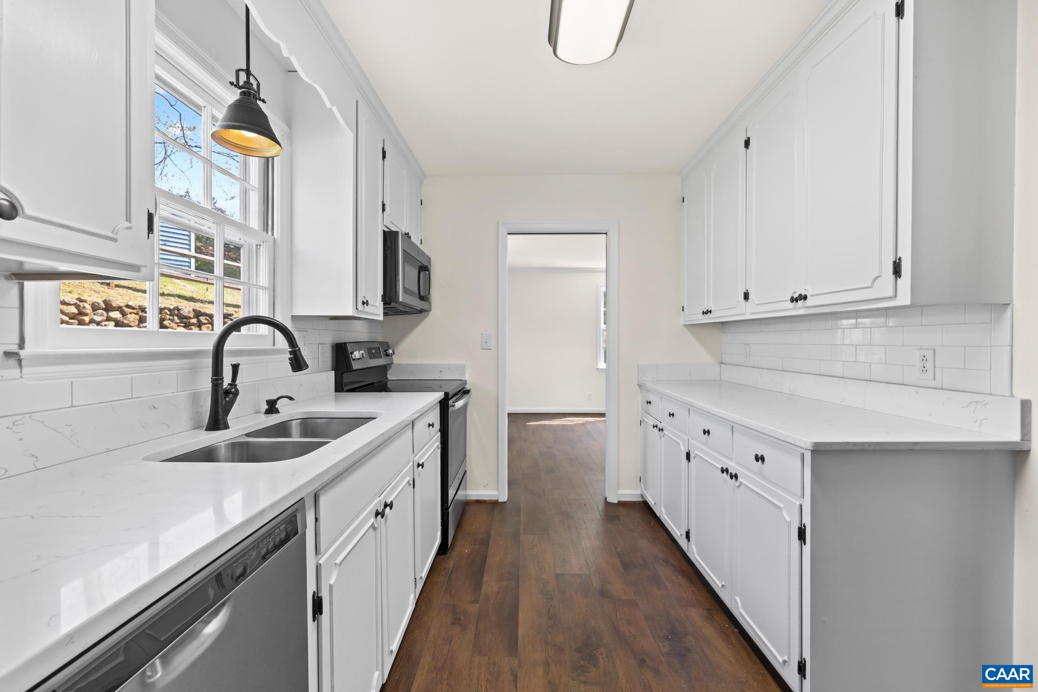 1941 MICHAEL PL, CHARLOTTESVILLE, Virginia 22901, 3 Bedrooms Bedrooms, ,2 BathroomsBathrooms,Residential,1941 MICHAEL PL,675360 MLS # 675360