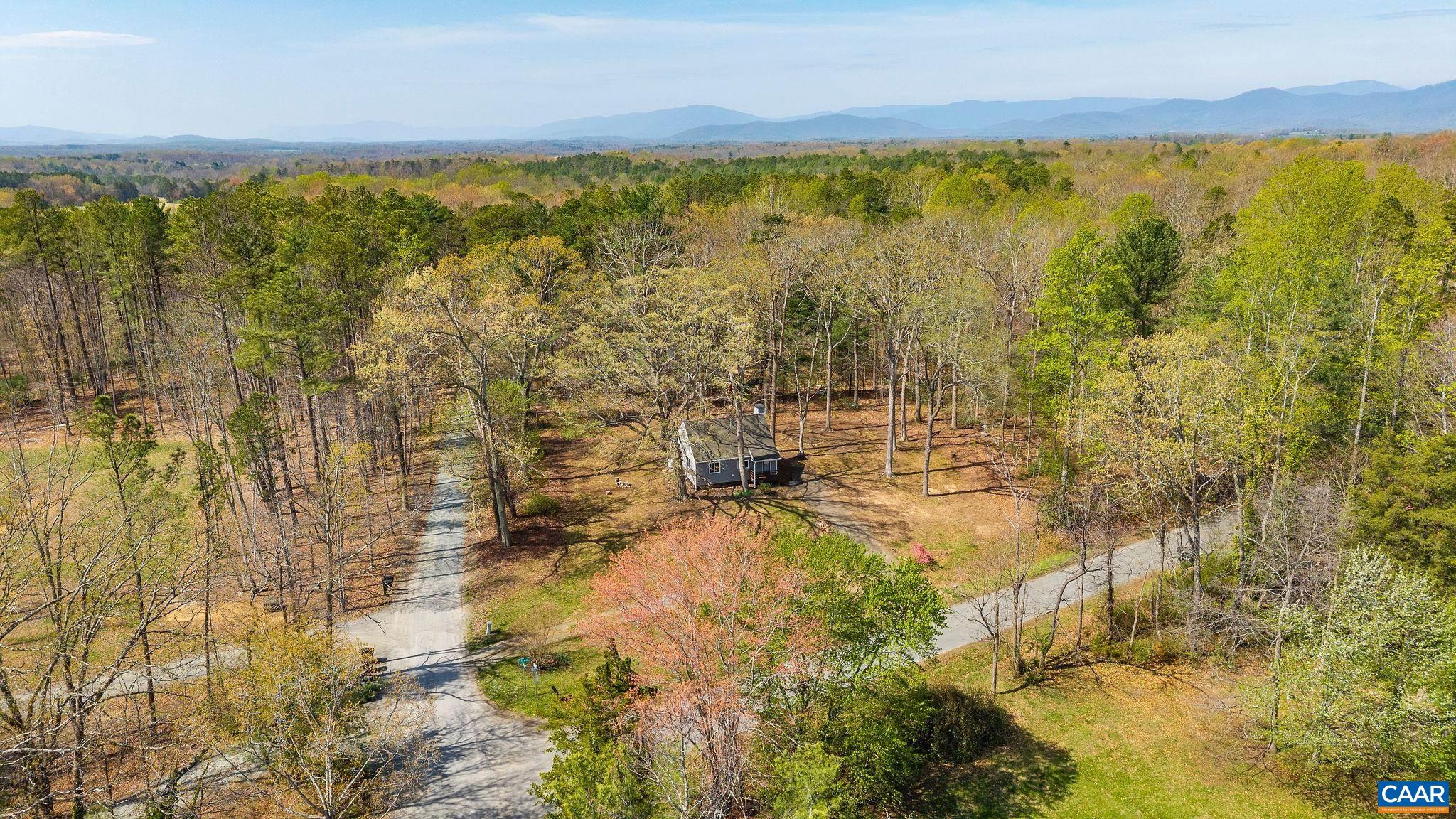 375 FENCE RD, EARLYSVILLE, Virginia 22936, 3 Bedrooms Bedrooms, ,1 BathroomBathrooms,Residential,375 FENCE RD,675366 MLS # 675366