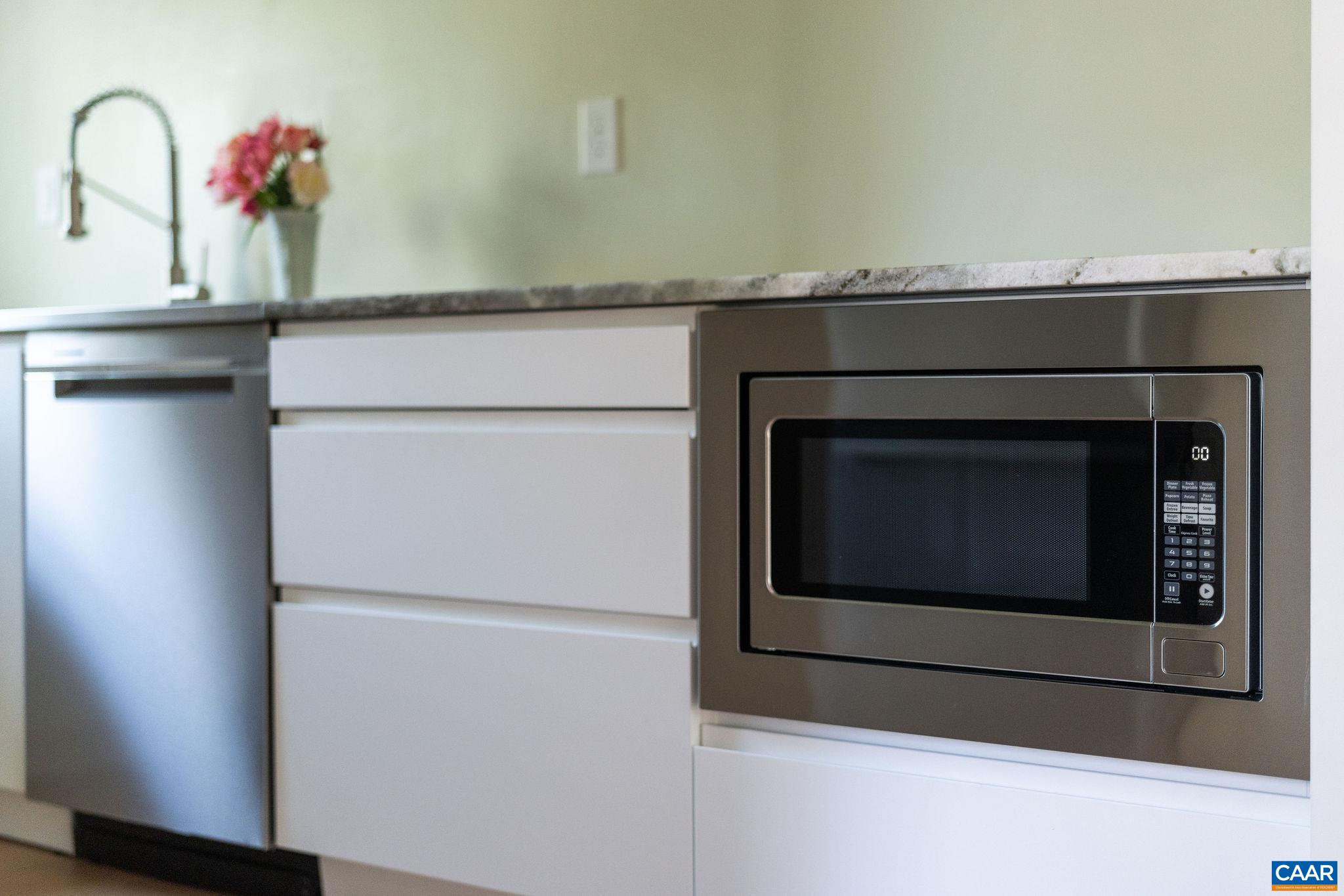 375 FENCE RD, EARLYSVILLE, Virginia 22936, 3 Bedrooms Bedrooms, ,1 BathroomBathrooms,Residential,375 FENCE RD,675366 MLS # 675366