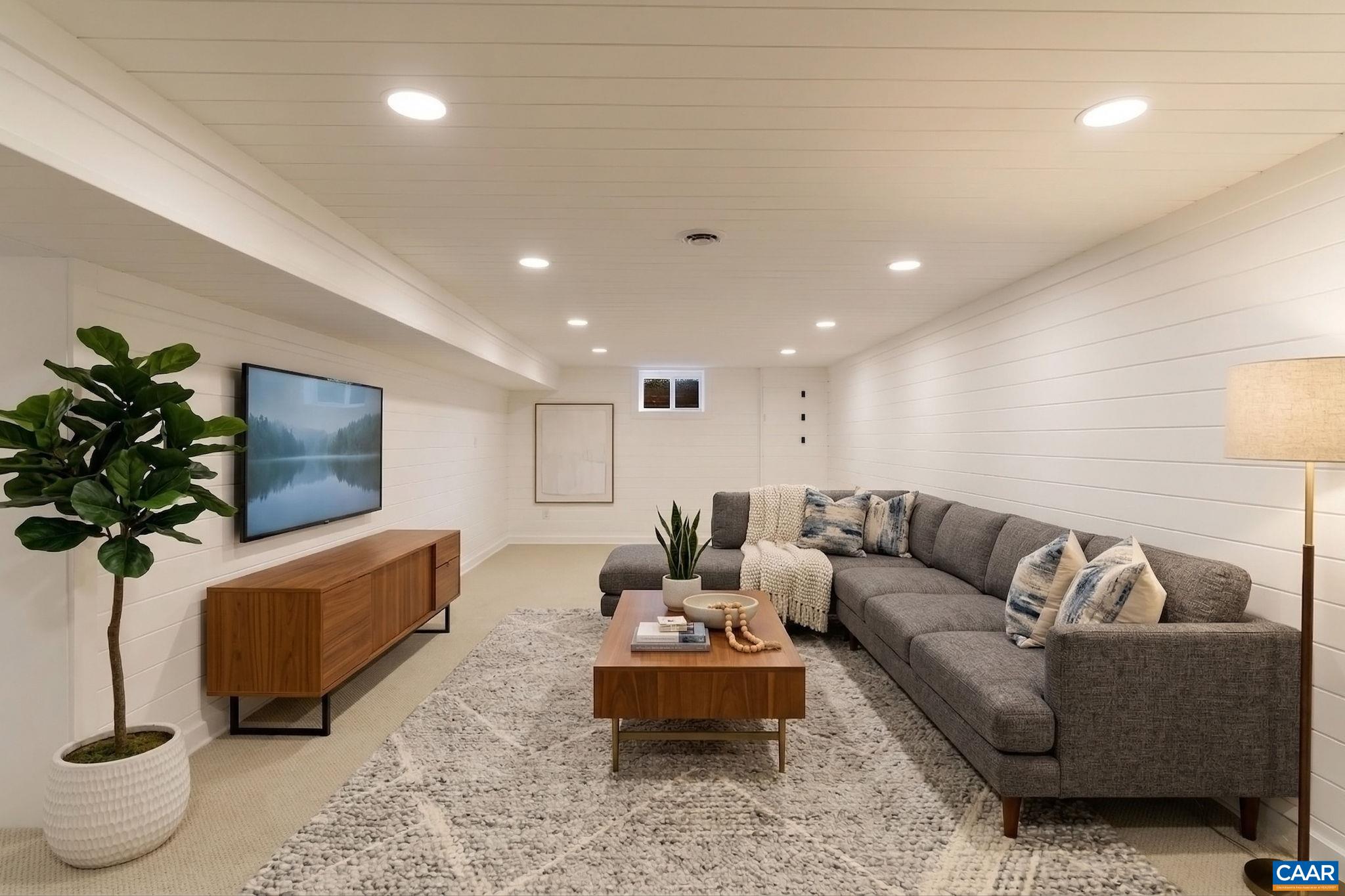 2613 NORTHFIELD RD, CHARLOTTESVILLE, Virginia 22901, 3 Bedrooms Bedrooms, ,2 BathroomsBathrooms,Residential,THE LAWN,2613 NORTHFIELD RD,675426 MLS # 675426