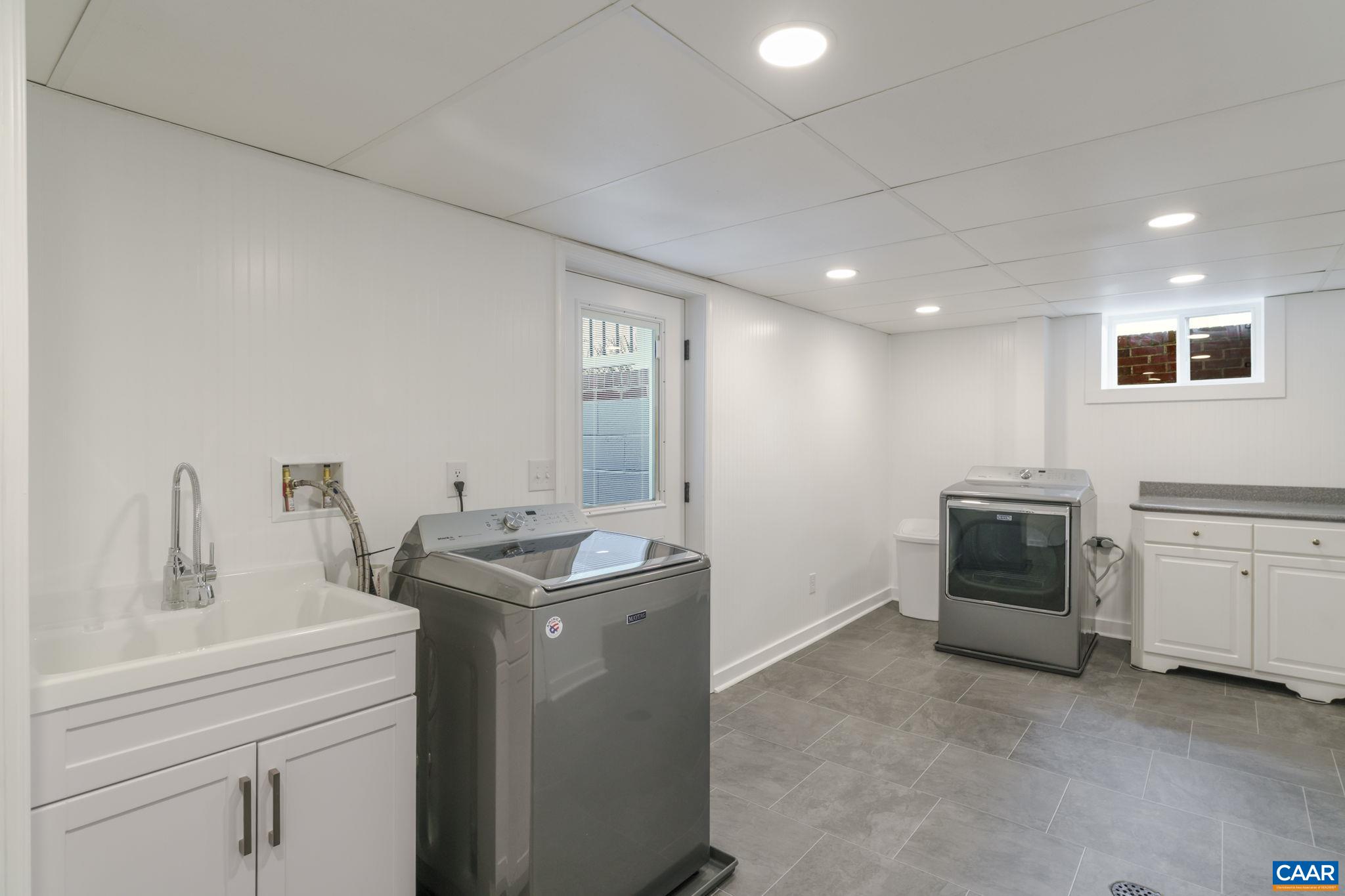 2613 NORTHFIELD RD, CHARLOTTESVILLE, Virginia 22901, 3 Bedrooms Bedrooms, ,2 BathroomsBathrooms,Residential,THE LAWN,2613 NORTHFIELD RD,675426 MLS # 675426