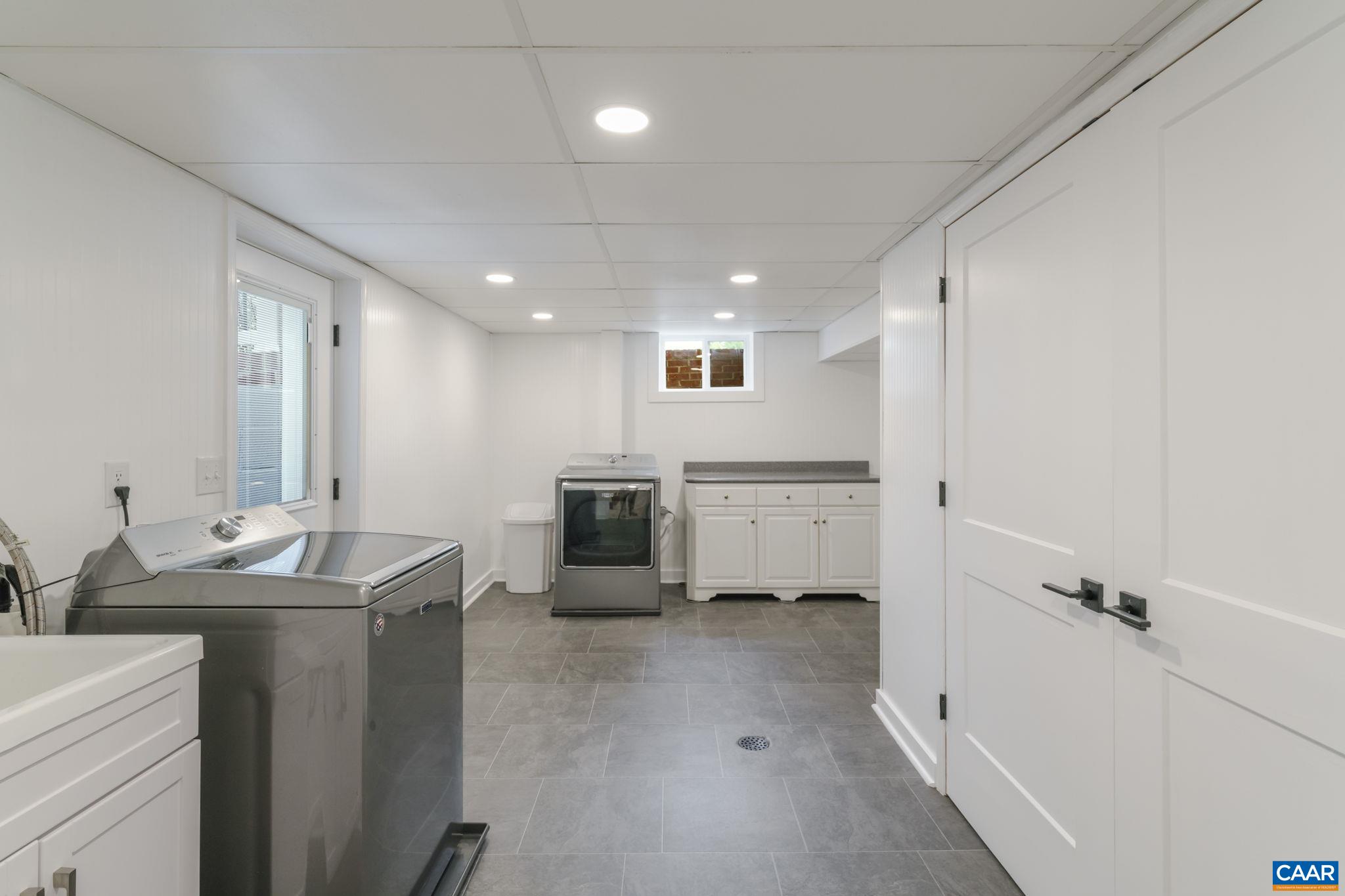 2613 NORTHFIELD RD, CHARLOTTESVILLE, Virginia 22901, 3 Bedrooms Bedrooms, ,2 BathroomsBathrooms,Residential,THE LAWN,2613 NORTHFIELD RD,675426 MLS # 675426