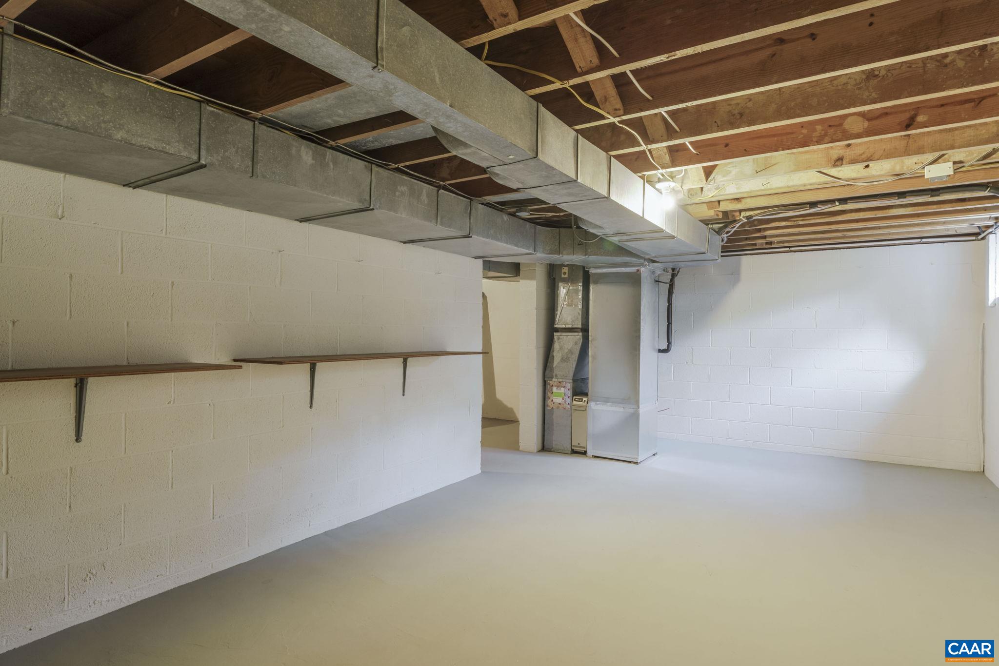 2613 NORTHFIELD RD, CHARLOTTESVILLE, Virginia 22901, 3 Bedrooms Bedrooms, ,2 BathroomsBathrooms,Residential,THE LAWN,2613 NORTHFIELD RD,675426 MLS # 675426