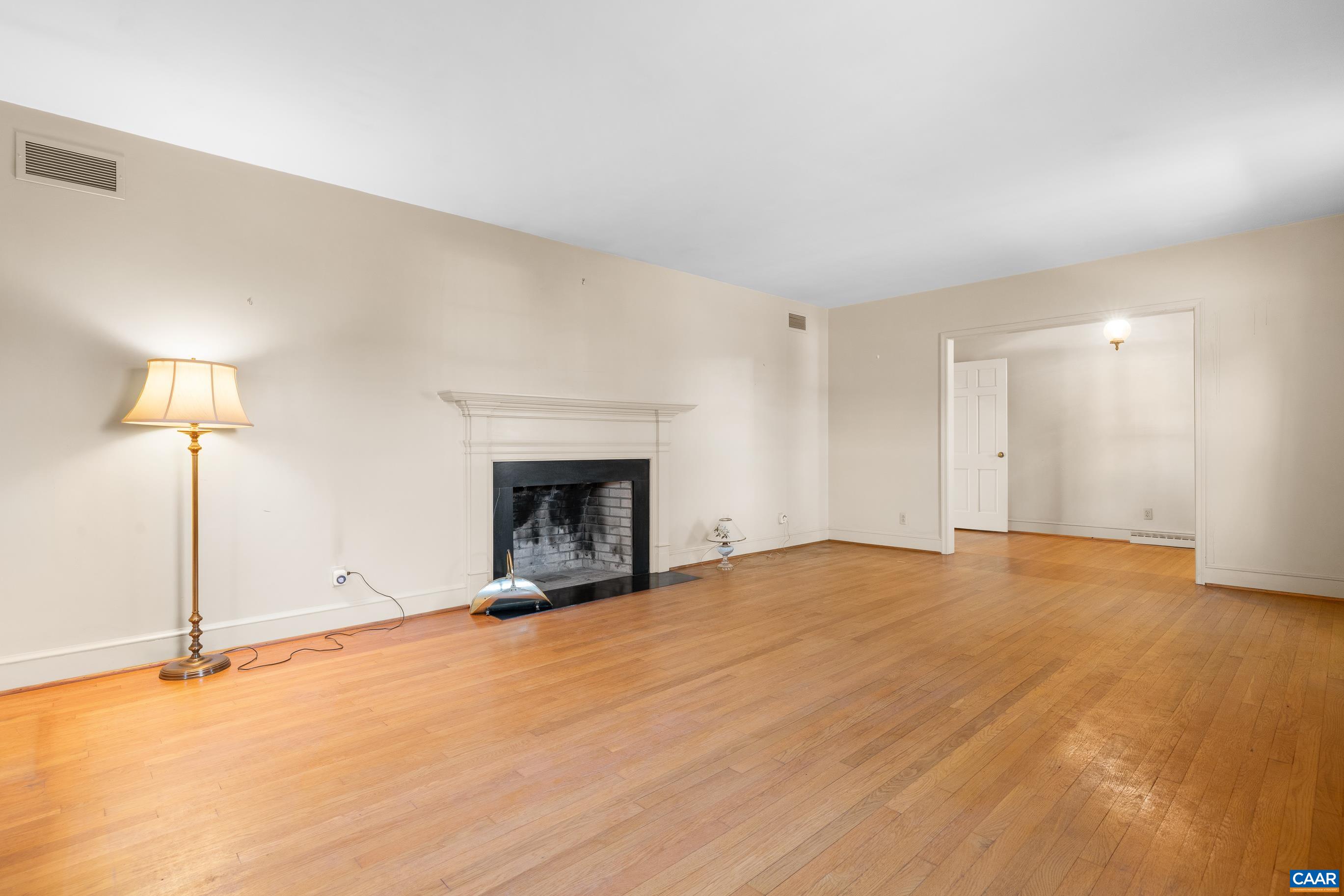 505 W BAKER ST, GORDONSVILLE, Virginia 22942, 4 Bedrooms Bedrooms, ,2 BathroomsBathrooms,Residential,505 W BAKER ST,675428 MLS # 675428